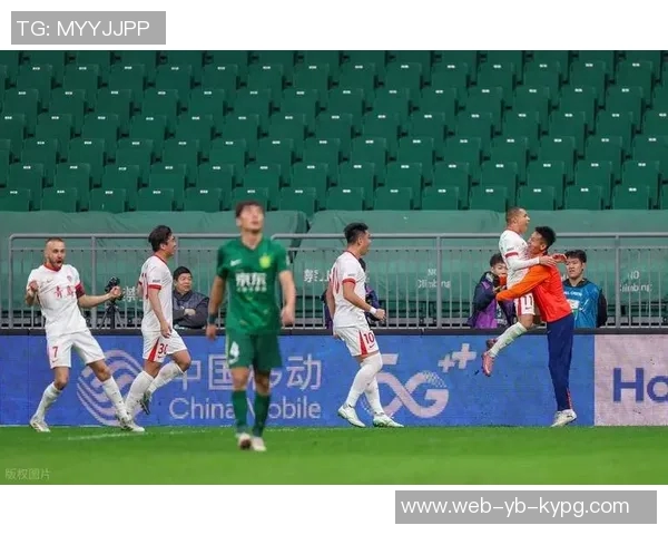 国安海牛之战仅吸引30035名球迷到场创工体中超赛季最低纪录